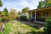 Sunflower Studio - 7 Minutes to UO & 4 Minutes to Downtown studio