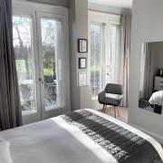 Hotel 63