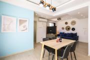Spacious 1-bedroom Flat 3 Minutes from the Beach!
