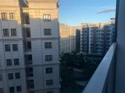 Warm-toned 2 Bed studio Condotel at Newport City Across NAIA Terminal 3