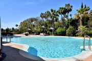 Bhost - Aloha Hill Club