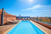 Espace, elegance et vue imprenable avec piscine