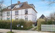 Flat With Garden And Bright Rooms