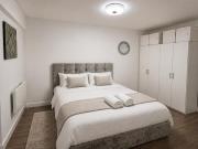 Top Colindale