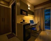 SkyLuxuria Medicity Hotel & Service Apartments
