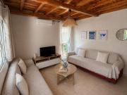 Wooden Loft 3min Walk to Beach