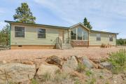 Secluded Boulder House - Next to National Forests!