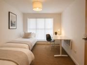 2 Bedroom Webster Park Apartment with Free Parking