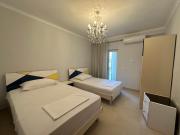 Top Himare