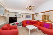 Apartment Macan