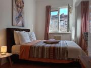 Chic Suite Walk to Metro & Mall Sofia