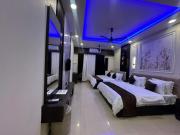 The Royal Dining Restaurant & Motel