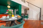 Modern Two Bed House Free Parking - PureB
