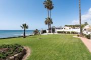 CT 406 - Faros Royal Beach - Beachfront Apartment
