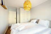 Comfy 3-Room Apartment in Wrocław, City Centre, Free Parking for 2 cars