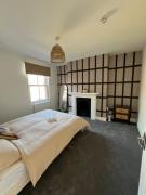 Top Horsham