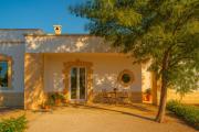 Villa Giò - Villa con giardino privato per 8-10 Ospiti a Ostuni
