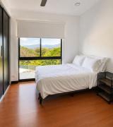 CR MARIPOSA RENTALS Luxury 2-Story Penthouse with Private Jacuzzi