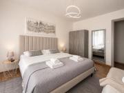 Beach-Center-Renovated-Parking-Balcony apartment