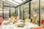 Top Longnor