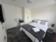 Top Uxbridge