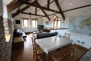 Devon Holiday Lets - The Arches, Upper and Lower