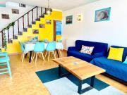 Surf house in Ferrel - Private patio - Near Baleal