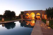 Luxury Kasbah Villa 15m Pool, 20 mins Marrakech
