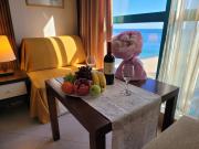 Sea Breeze - First Line Sea View Apartment Golden Sands