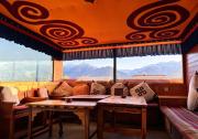 Top Lhasa