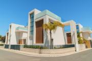 Top Paralimni