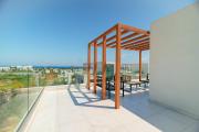 Top Paralimni