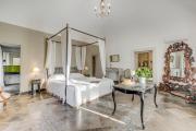 Borgo Hedone - Town Villa Palazzo Hedone