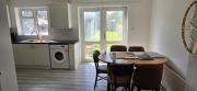 Confortable House Sleeps 7 with Garden and Parking