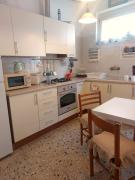 Top Chiavari