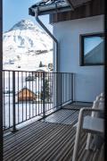 Top Albiez-Montrond