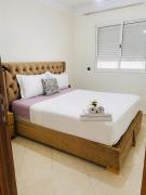 Spacious apartment for families reservation juste pour les familles est les couples mariés