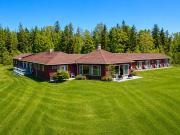 Top Baddeck