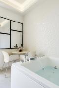 Suite luxe jacuzzi - CANNES SUQUET