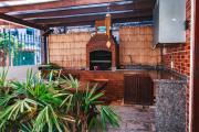 Linda casa no centro de Buzios 4