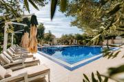 City Pool Apartments Novalja