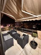 Central Point Apartment