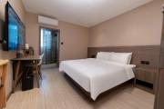 Top Wuhan