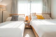 5Min Metro, 6Min Hongdae, 명동, Gyeongbokgung, Sinchon, AREX, Airport Bus, Convenience Store 10Sec