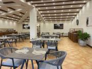 Top San Leone