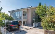 Three-Bedroom Apartment In Podaca