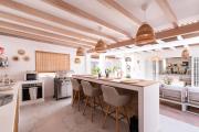Cosy beach side villa near best sandy beach