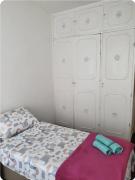 Quarto para Mulheres na Entrada da Urca