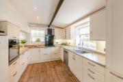 Top Ravenscar
