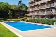 Vista mar y piscina en SAgaró a 300m de la playa